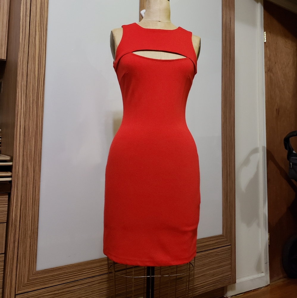 Red dress with zipper at the back size s (2-4)